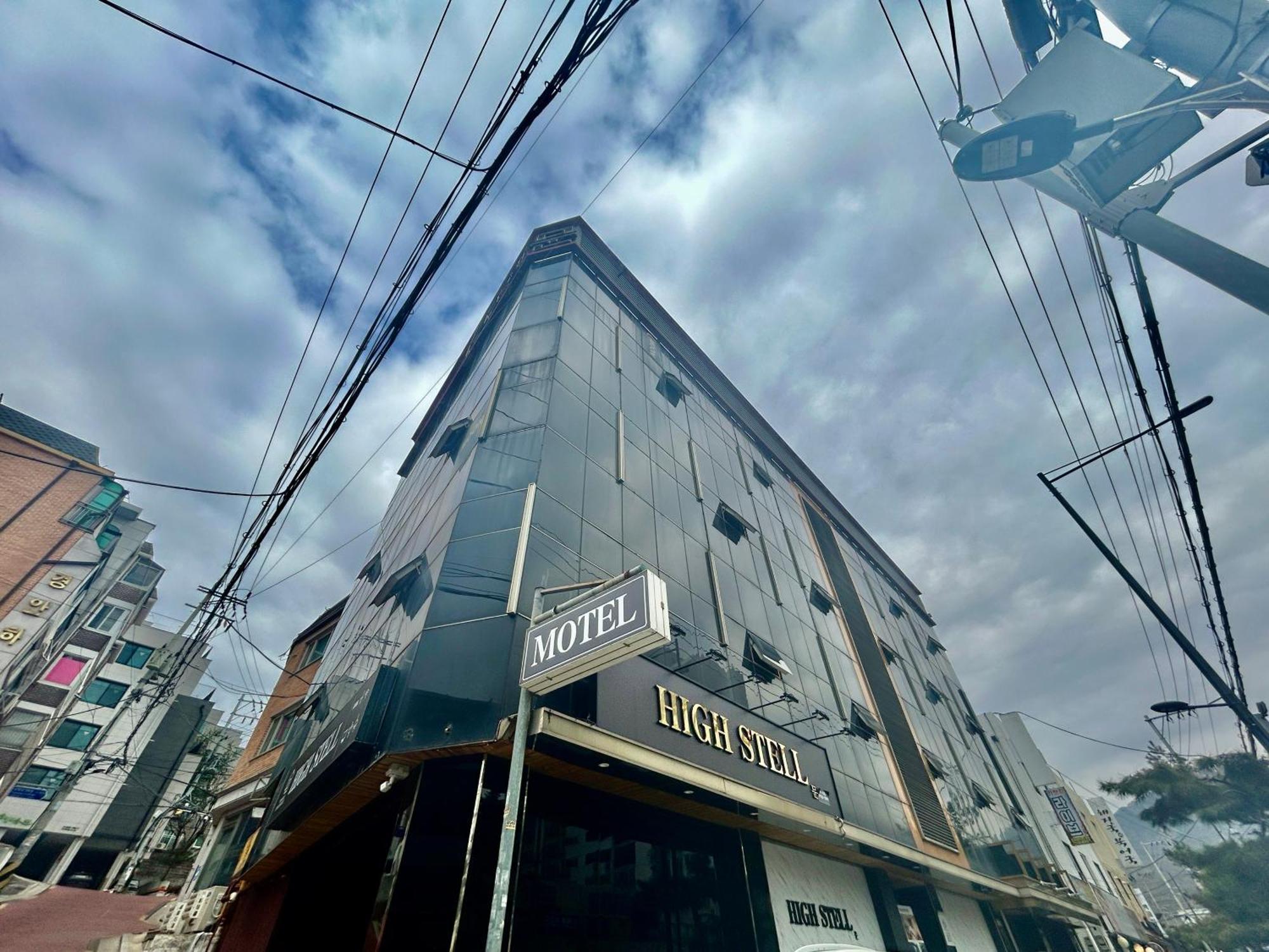 Hotel K Highstel *